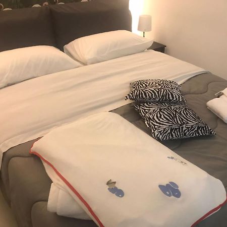 Il Vicoletto Luxury Apartments Аугуста Екстериор снимка