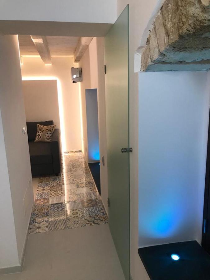 Il Vicoletto Luxury Apartments Аугуста Екстериор снимка